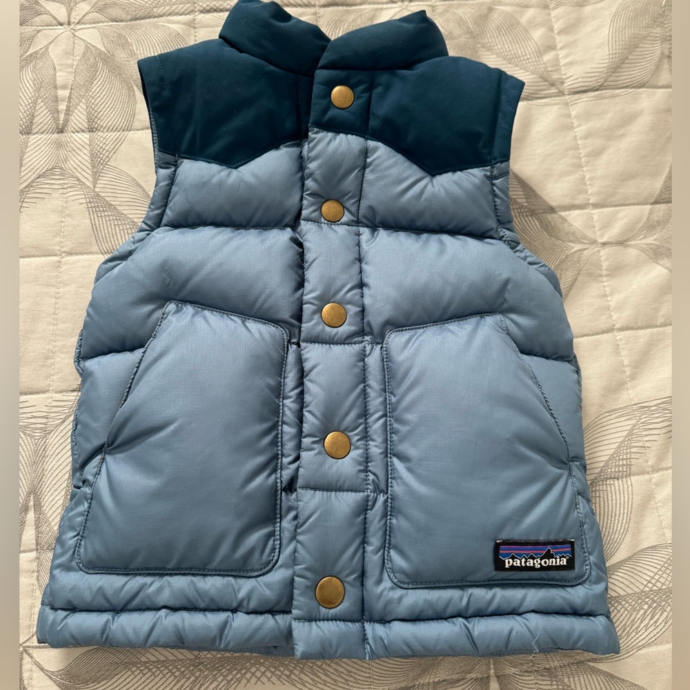 Patagonia kids puffer vest size 3T